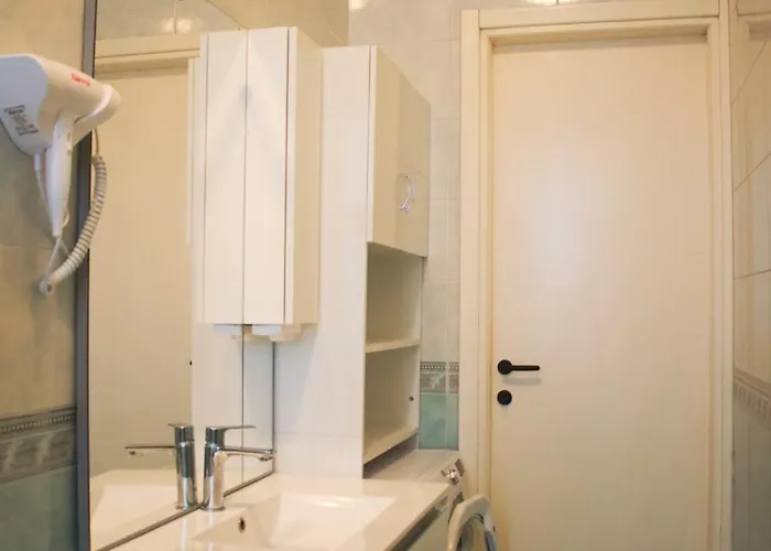 Ampio E Luminoso 80 Mq Con Wi-fi Fibra Vicino Parco Valentino, Ospedali E Inalpi Arena *